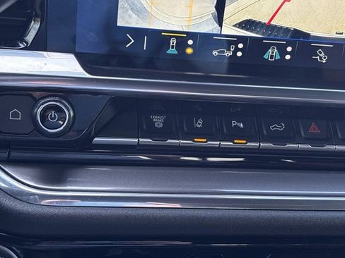 Used 2024 Chevrolet Silverado 3500 High Country w/ High Country Premium Package image 44