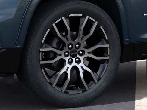 New 2026 GMC Acadia Denali Ultimate w/ LPO, Floor Liner Package AWD/4WD image 9