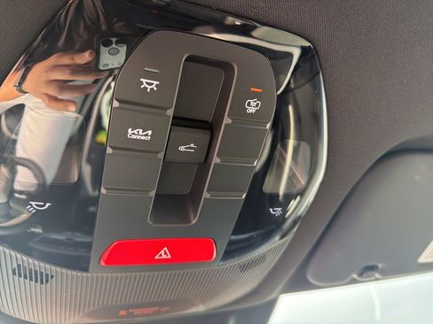 Certified 2025 Kia K4 GT-Line w/ GT-Line Premium Package FWD image 14