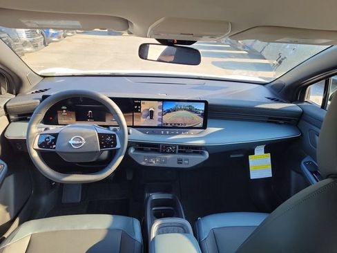 New 2026 Nissan Leaf SV+ w/ Floor Mat Package (SV+) FWD image 8