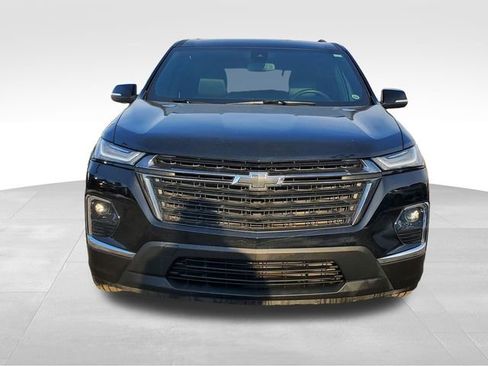 Certified 2023 Chevrolet Traverse LT w/ Midnight/Sport Edition image 8