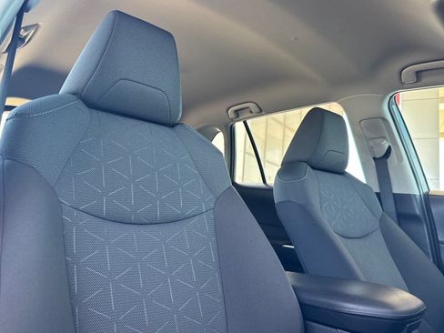 Certified 2022 Toyota RAV4 XLE AWD/4WD image 21