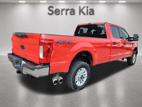 Used 2019 Ford F250 XLT w/ Snow Plow Prep Package AWD/4WD image 4