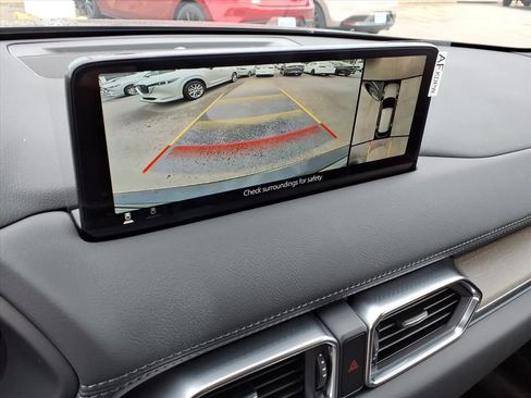 New 2025 MAZDA CX-5 Signature image 16