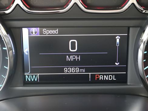 Used 2018 Chevrolet Silverado 1500 LT w/ Texas Edition RWD image 25