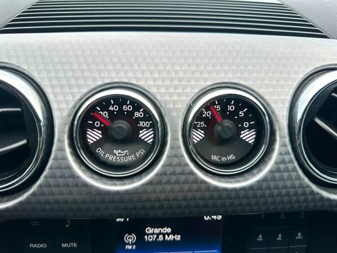 Used 2017 Ford Mustang GT w/ GT Performance Package RWD image 16