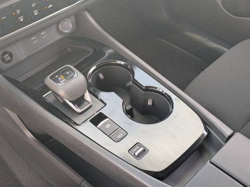 New 2026 Nissan Rogue S FWD image 18