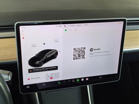 Used 2018 Tesla Model 3 Long Range RWD image 11
