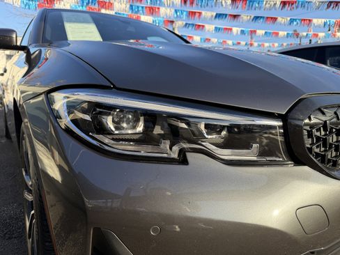 Used 2021 BMW 330i xDrive Sedan w/ Convenience Package image 15