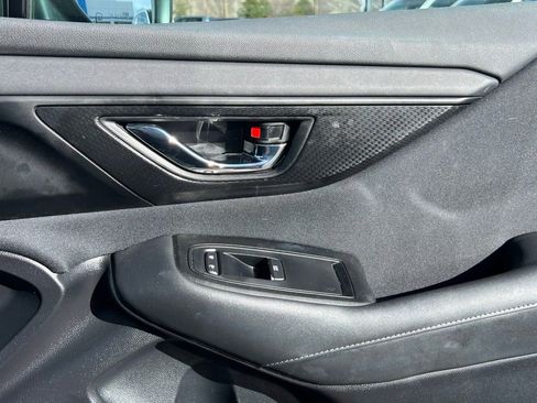 Used 2022 Subaru Outback Premium image 18