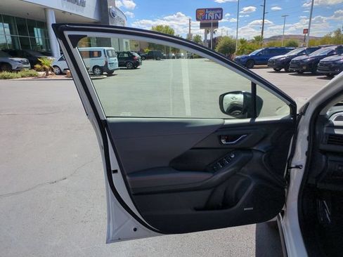Used 2026 Subaru Crosstrek 2.5i Limited w/ Crosstrek Mirror Package AWD/4WD image 13
