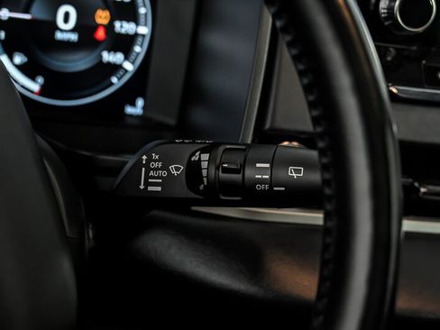 Used 2024 Mitsubishi Outlander SE Black Edition FWD image 24