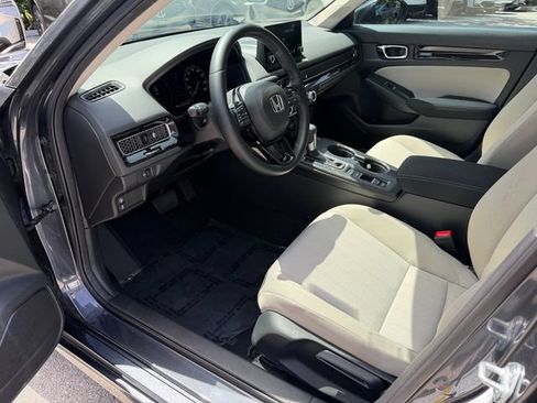 Used 2024 Honda Civic EX image 12