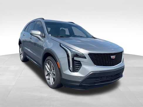 Used 2023 Cadillac XT4 Sport FWD image 7