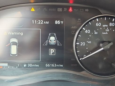 Used 2023 Nissan Kicks SR w/ SR Premium Package FWD image 13