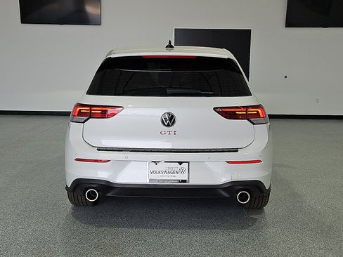 New 2026 Volkswagen GTI SE FWD image 8
