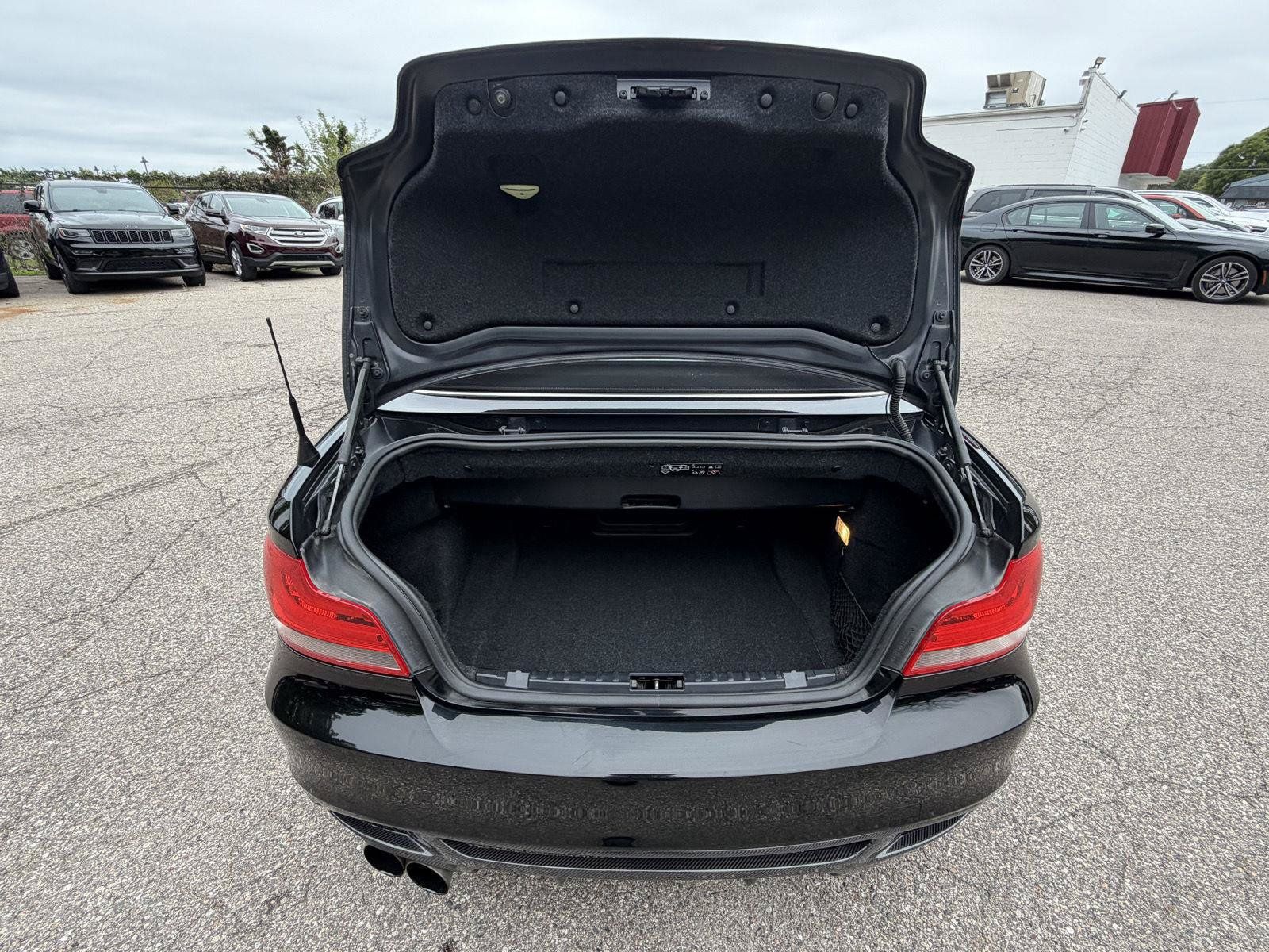 Used 2013 BMW 135i Convertible RWD image 18