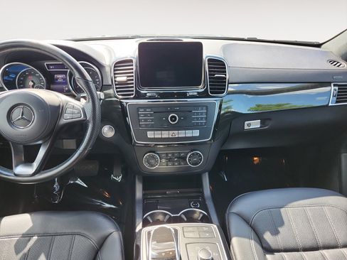 Used 2018 Mercedes-Benz GLS 450 4MATIC image 11