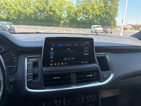 Used 2021 Chevrolet Suburban LS w/ Driver Alert Package AWD/4WD image 14