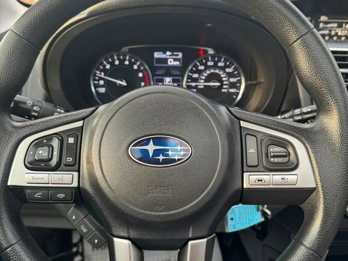 Used 2017 Subaru Forester 2.5i Premium AWD/4WD image 16