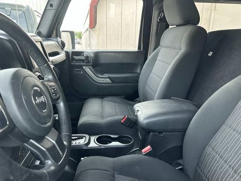 Used 2011 Jeep Wrangler Sport AWD/4WD image 4