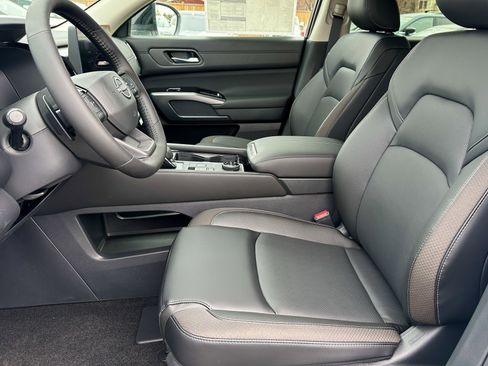New 2026 Nissan Pathfinder SL AWD/4WD image 28