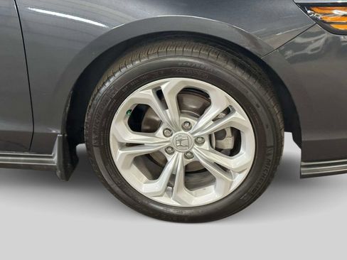 Used 2025 Honda Accord LX image 6