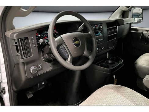 New 2025 Chevrolet Express 3500 w/ Driver Convenience Package image 7