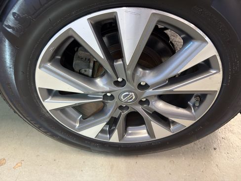 Used 2018 Nissan Murano SL w/ Moonroof Package AWD/4WD image 34