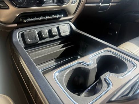 Used 2015 GMC Sierra 1500 Denali w/ Driver Alert Package image 28