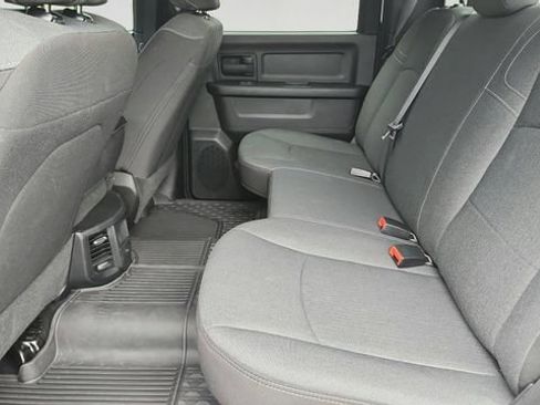 Used 2024 RAM 2500 Tradesman w/ Chrome Appearance Group AWD/4WD image 22