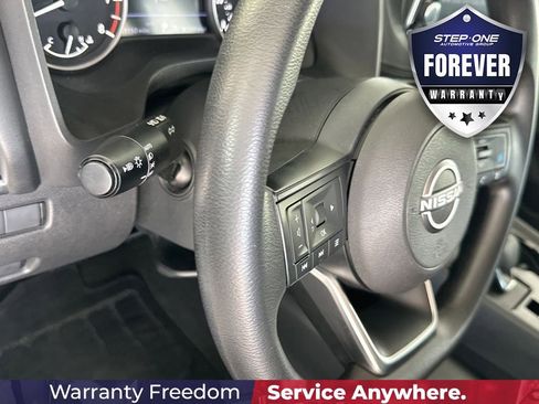 Used 2024 Nissan Rogue SV AWD/4WD image 19