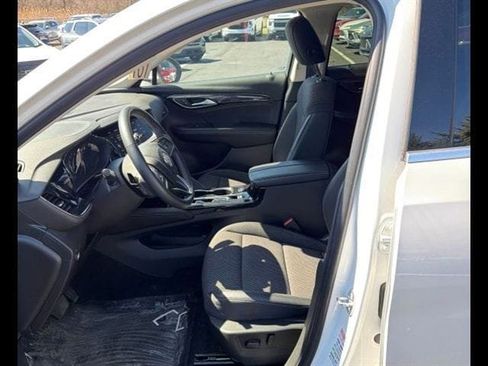 Certified 2023 Buick Envision Preferred AWD/4WD image 9
