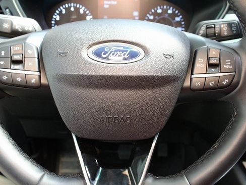 Used 2022 Ford Escape SE w/ Convenience Package image 19