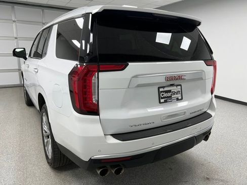 Used 2023 GMC Yukon Denali AWD/4WD image 7