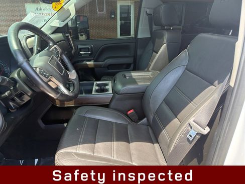 Used 2019 GMC Sierra 3500 Denali w/ Duramax Plus Package AWD/4WD image 11