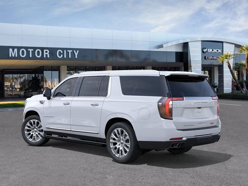New 2026 GMC Yukon XL Denali RWD image 5