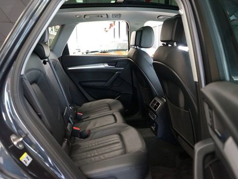 Used 2018 Audi Q5 2.0T Premium Plus w/ Premium Plus Package AWD/4WD image 14