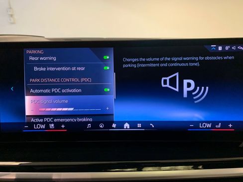 Used 2025 BMW X7 xDrive40i w/ Executive Package AWD/4WD image 33
