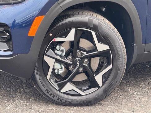 New 2026 Kia Seltos EX image 22