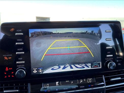 Certified 2024 Toyota Sienna Limited image 20