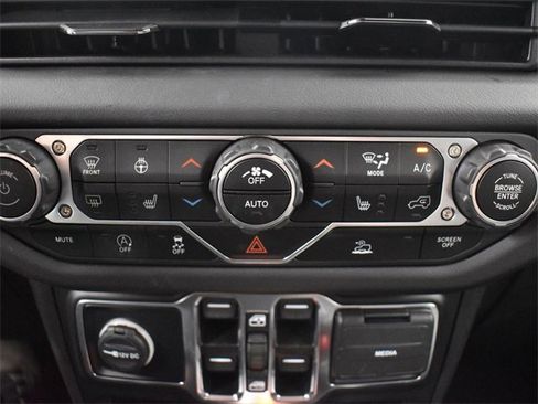 Used 2024 Jeep Wrangler Sahara w/ Technology Group image 19