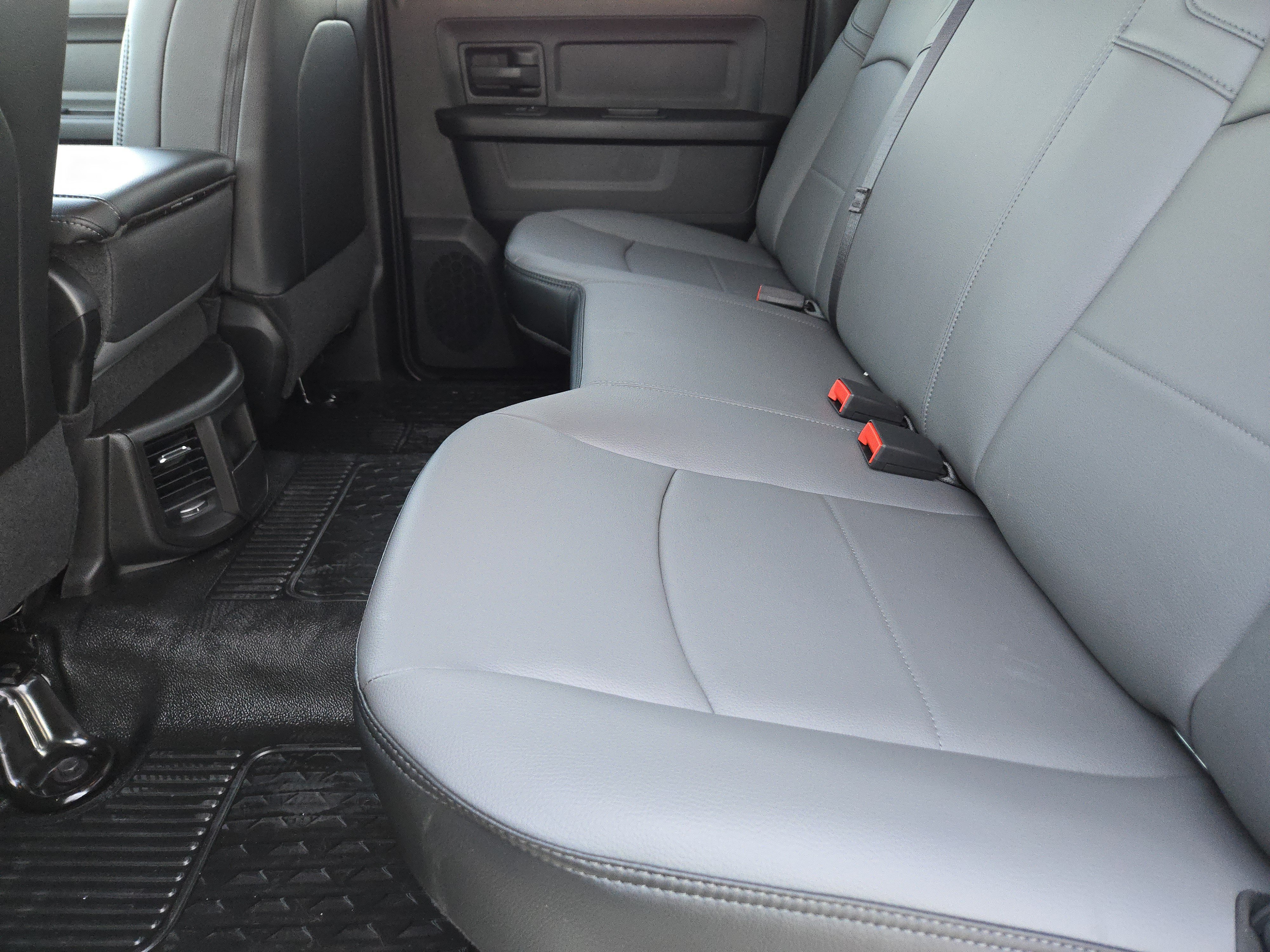 New 2026 RAM 5500 Tradesman w/ Chrome Appearance Group AWD/4WD image 20