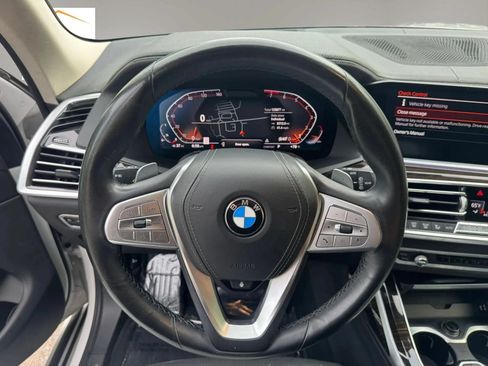 Used 2019 BMW X7 xDrive40i w/ Premium Package AWD/4WD image 19