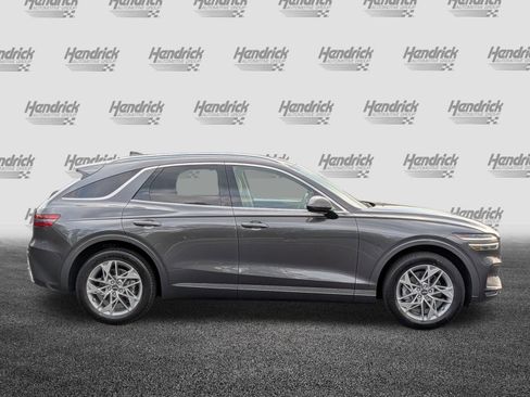 Used 2022 Genesis GV70 2.5T w/ Select Package AWD/4WD image 11