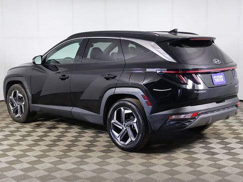 Certified 2023 Hyundai Tucson Limited AWD/4WD image 12