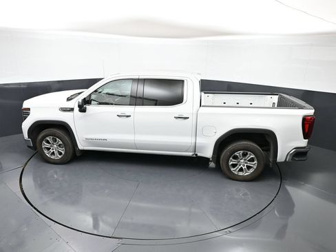 Used 2024 GMC Sierra 1500 SLT RWD image 44