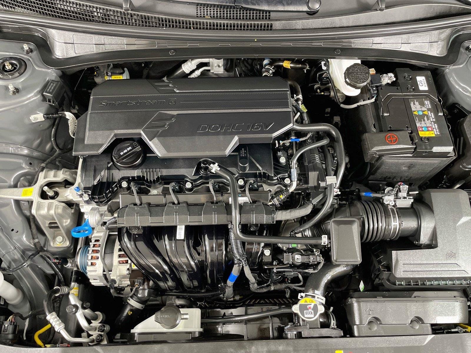 Certified 2026 Hyundai Elantra Sport FWD image 31