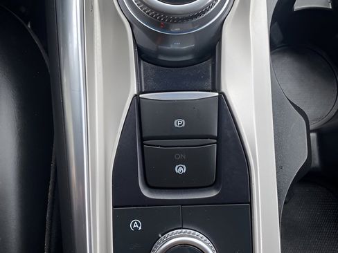 Used 2023 Ford Explorer XLT w/ Equipment Group 202A image 55