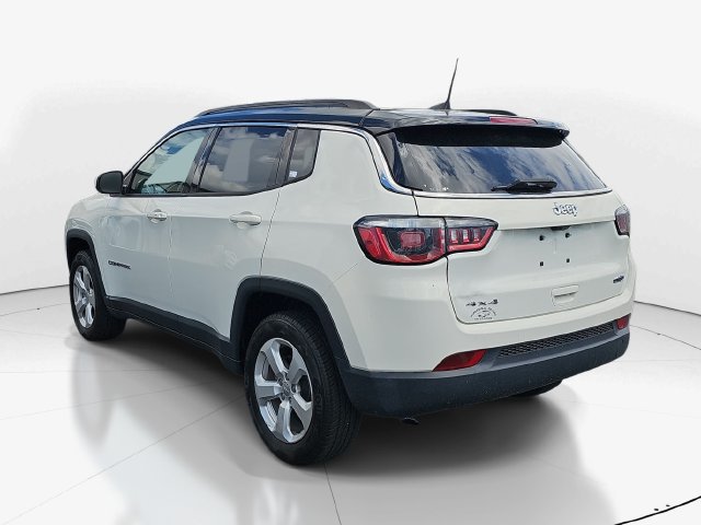 Used 2020 Jeep Compass Latitude w/ Cold Weather Group AWD/4WD image 7